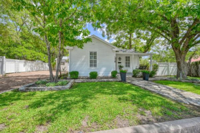 Charming Cottage Near Main with Patio&FirePit!!